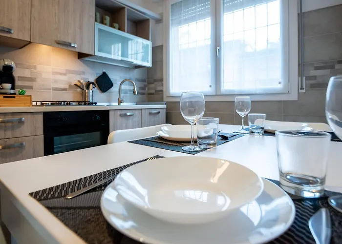 Apartment Deluxe, 7 Persone, Vicino A Modena E Bologna Camposanto